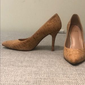 Stuart Weitzman Shoes - Authentic Stuart Weitzman Heels Stuart Weitzman Shoes - Authentic Stuart Weitzman Heels